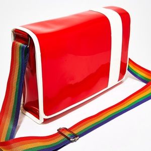 Delias Messenger Bag